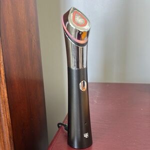 Medicube Booster Pro | Anti-Aging LED & Microcurrent Device